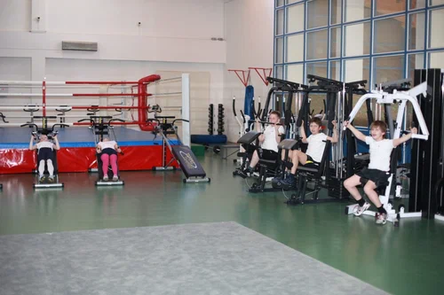 Спортивная зона школы